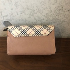 美品 BURBERRY バーバリー ポーチ 小物入れ ナイロン ノバ ミラー 鏡
の画像