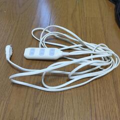 電源コードの画像