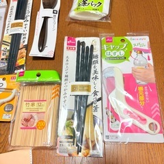 キッチン用品 スポンジ シリコンラップ ふきん お箸 ピーラー 竹串 雑炊の画像