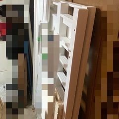 （お届けできます）白天然木デスク付ロフトベッドの画像