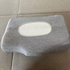 ニトリいびき防止枕ナチュラルフィットの画像