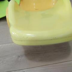 お風呂の椅子（乳幼児用）の画像