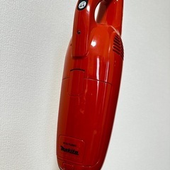 makita マキタ 充電式クリーナー 掃除機 スタンドセット！の画像