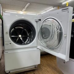地域限定送料無料　美品【 Panasonic 】パナソニック キューブル Cuble 洗濯7.0㎏/乾燥3.5㎏ ドラム式洗濯乾燥機 温水泡洗浄W マンションサイズ NA-VG730Rの画像