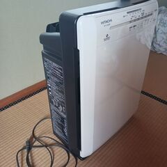 HITACHI　加湿空気清浄機クリエア　ホワイトの画像