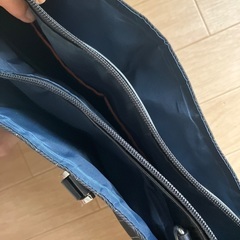 ビジネスバック　黒　ストライプの画像