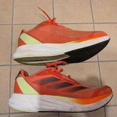ランニングシューズ adidas 26.5cmの画像