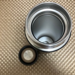 ステンレス水筒の画像