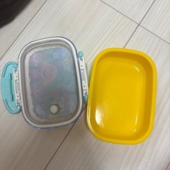 アンパンマンお弁当箱の画像