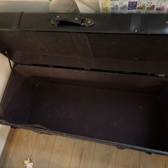 玩具箱　宝箱型の画像