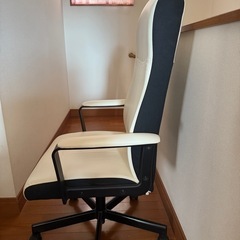 IKEA 回転椅子MILLBERGET の画像