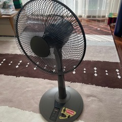 扇風機差し上げます　　　引き取り限定で
の画像