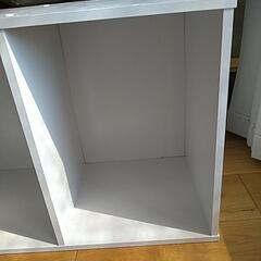 アイリスオーヤマ製耐荷重　白カラーボックスの画像