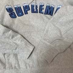 売ります Supreme シュプリーム パーカーの画像