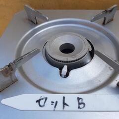 中古カセットガスコンロ
2台 セットB  直接取引の画像