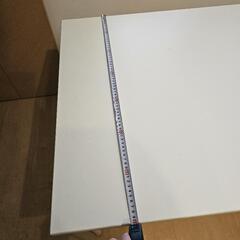 IKEA テーブルの画像