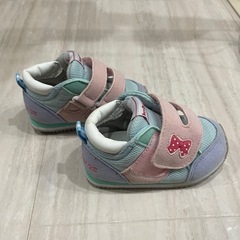 女の子用　靴の画像