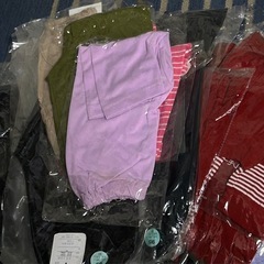 子供用パンツ100本以上の画像