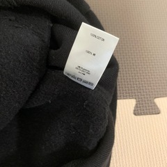 美品!シュプリーム Supreme パーカーの画像