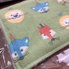 ハンドメイドハンカチ一枚の画像