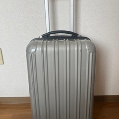 スーツケースの画像