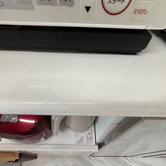 食器棚　お話中
の画像