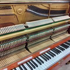 YAMAHAアップライトピアノW-104の画像