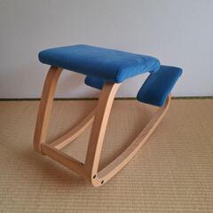 【お取引中】VARIER　バランスチェアの画像