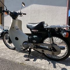 スーパーカブ50 キャブレター車両　大人気後期　機関良好　AA01 低走行の画像