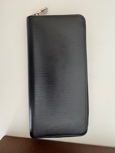 ★超極美品★ルイヴィトン　メンズ　長財布　エピ　ジッピーウォレット　ヴェルティカル