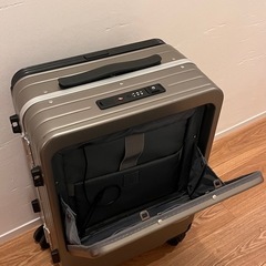 受け渡し予定者決まりました　多機能スーツケース　1-3泊用の画像