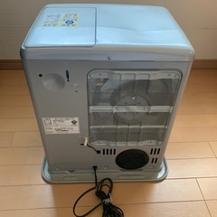石油ファンヒーターの画像