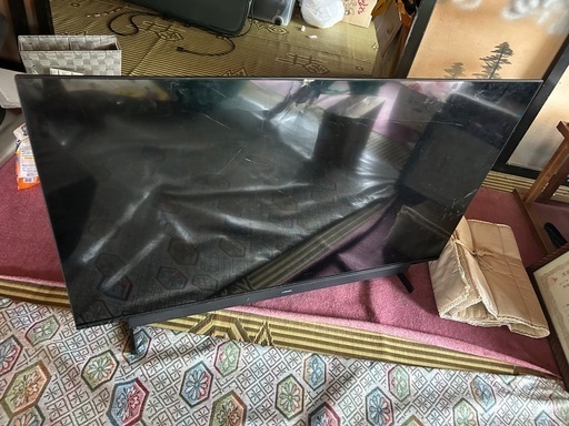 55インチ　テレビ　液晶割れ