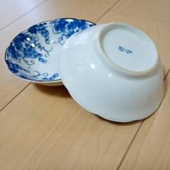 小鉢　直径13cm ぶどう柄の画像