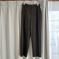 ユニクロ タックワイドパンツ👖の画像