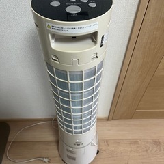 タワー型冷風扇の画像