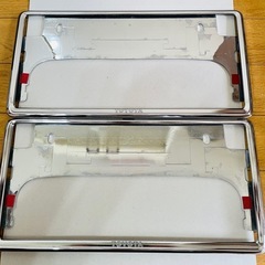 🌈トヨタ⭐️純正ナンバーフレーム⭐️前後2枚セット⭐️TOYOTAの画像