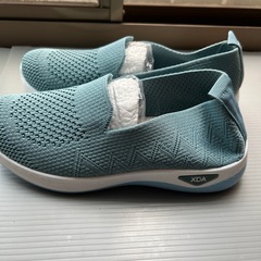 新品　靴　軽量の画像