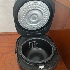 SHARP 炊飯器　３号炊きの画像