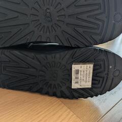 美品 】UGG アグ ムートンブーツ クラシックショート 黒 26.0cmの画像