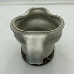 陶器製ピッチャーの画像