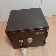 (家具) 耐火金庫　防犯金庫の画像