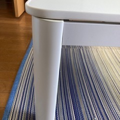 テーブル
の画像