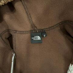 THE NORTH FACE ボアロンパースの画像