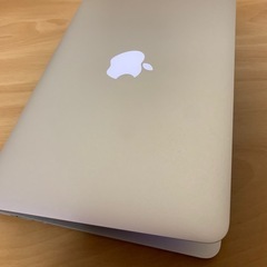 MacBook Air 11.6 A1465  の画像