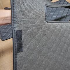 アルファード、ヴルファ専用、床マット(2、3列目用)の画像