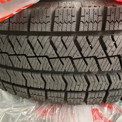 【美品】スタッドレスタイヤ4本セット 185/70R14 ブリジストンVRX2の画像
