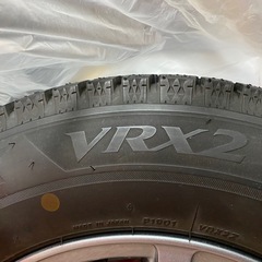 【美品】スタッドレスタイヤ4本セット 185/70R14 ブリジストンVRX2の画像