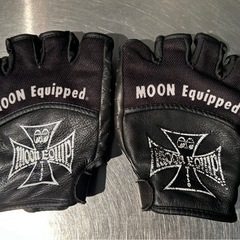 mooneyes バイク　グローブ　トートバッグ　の画像