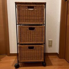 籐３段シェルフの画像